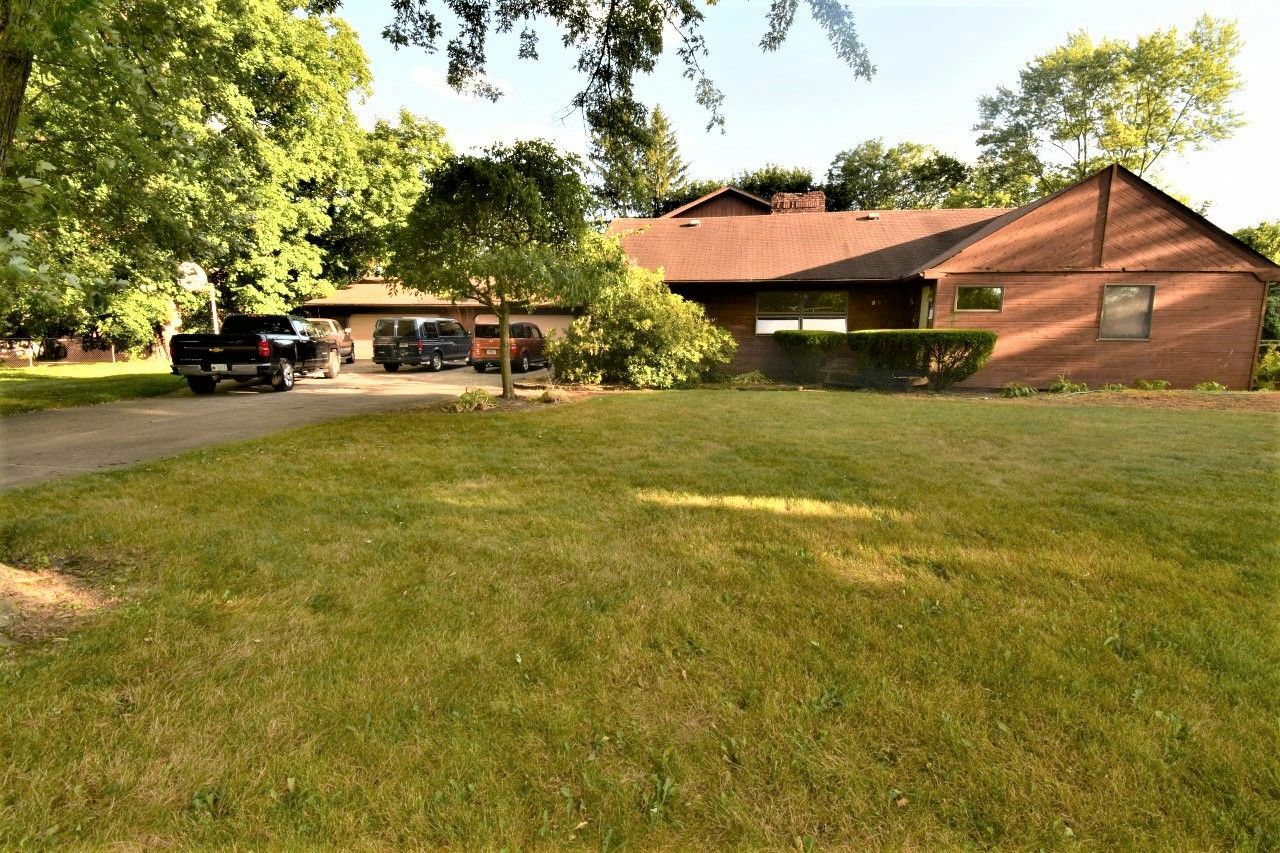 930 Ottawa Drive  Troy MI 48085 1699 photo