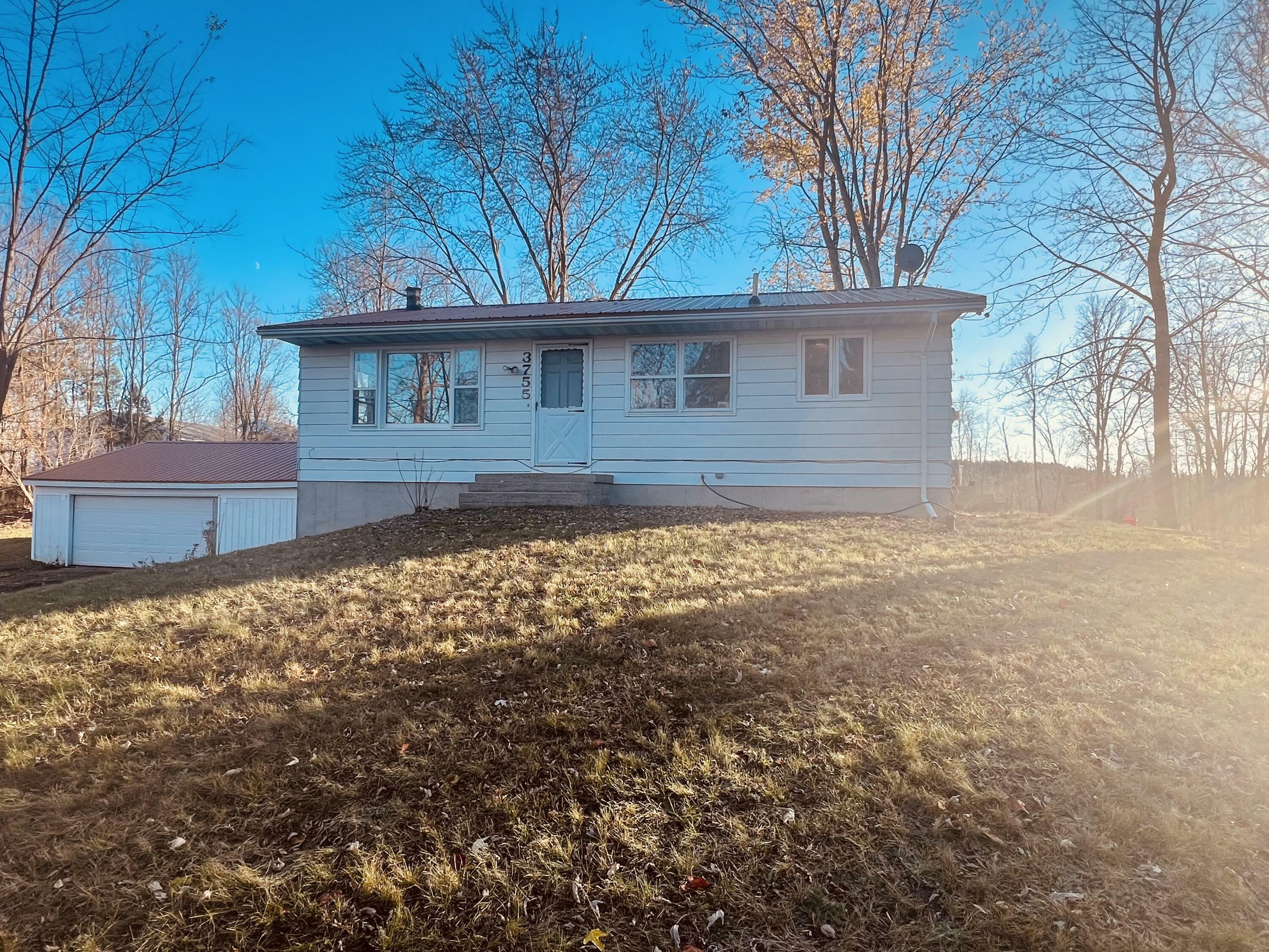 Property Photo:  3825 W Howard City Edmore  MI 48886 