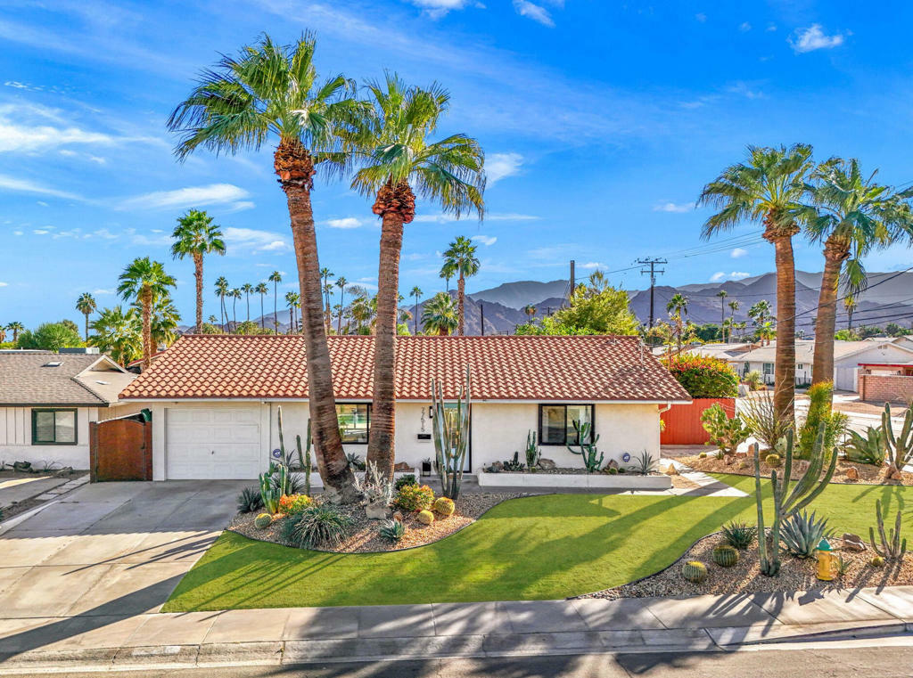 77515 California Drive  Palm Desert CA 92211 photo