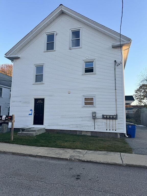 Property Photo:  13 Ives B  MA 01504 