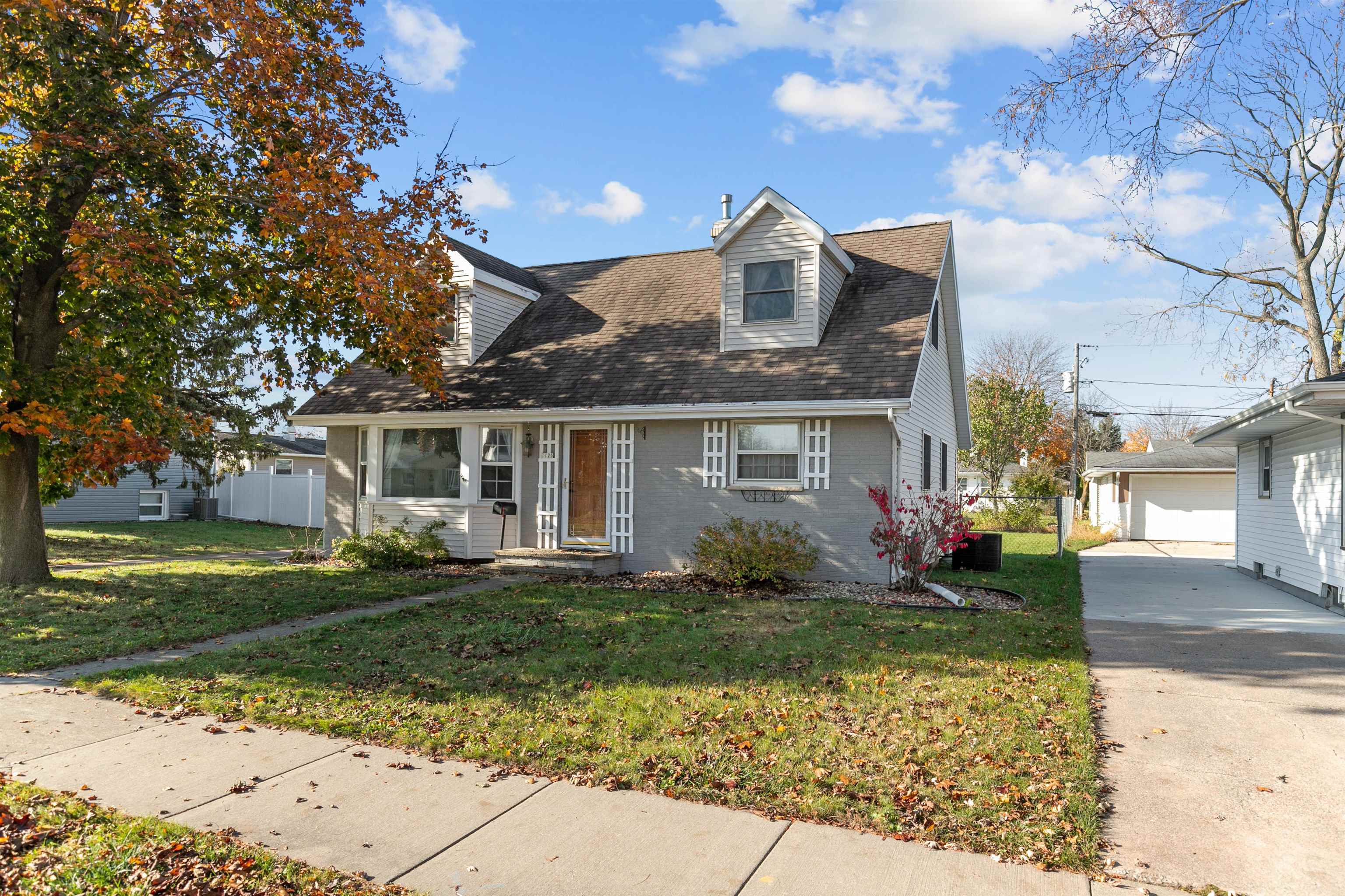 Property Photo:  1125 Reichow Street  WI 54902 