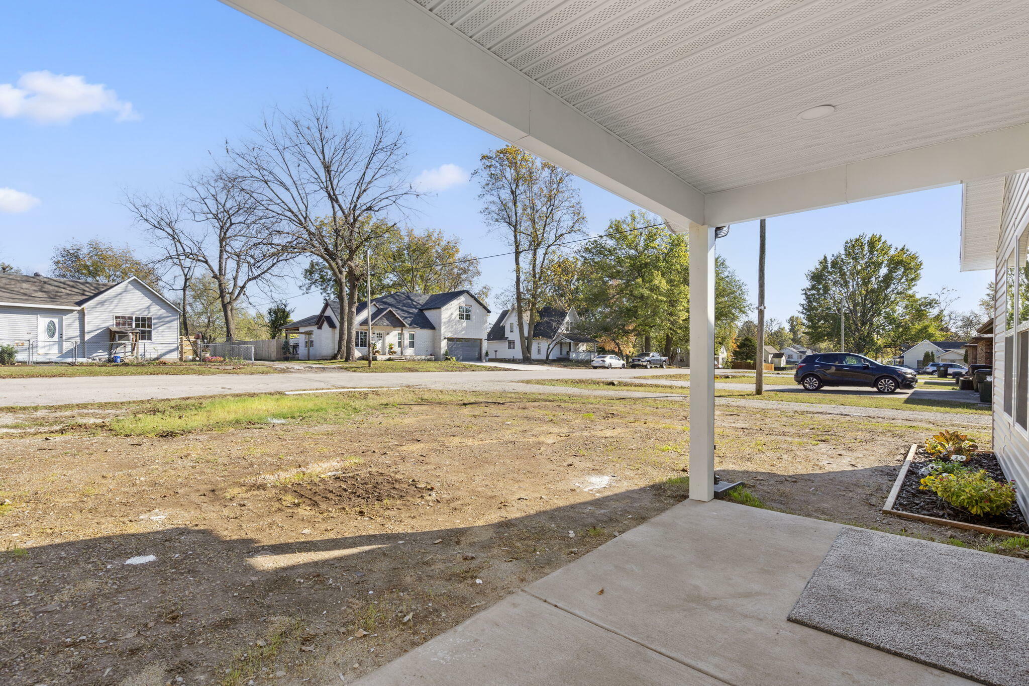 Property Photo:  811 S Madison Avenue  MO 65605 