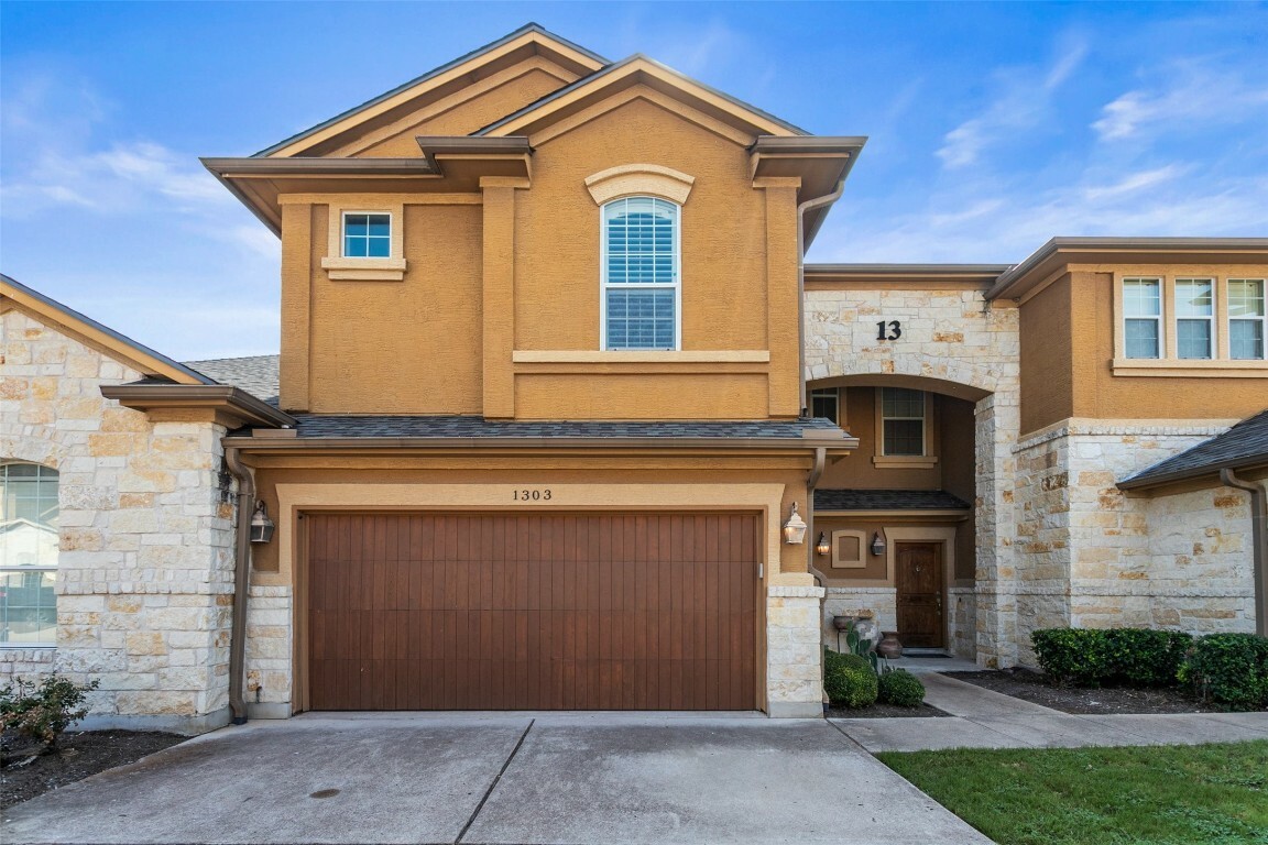 Property Photo:  2210 Onion Creek Parkway  TX 78747 