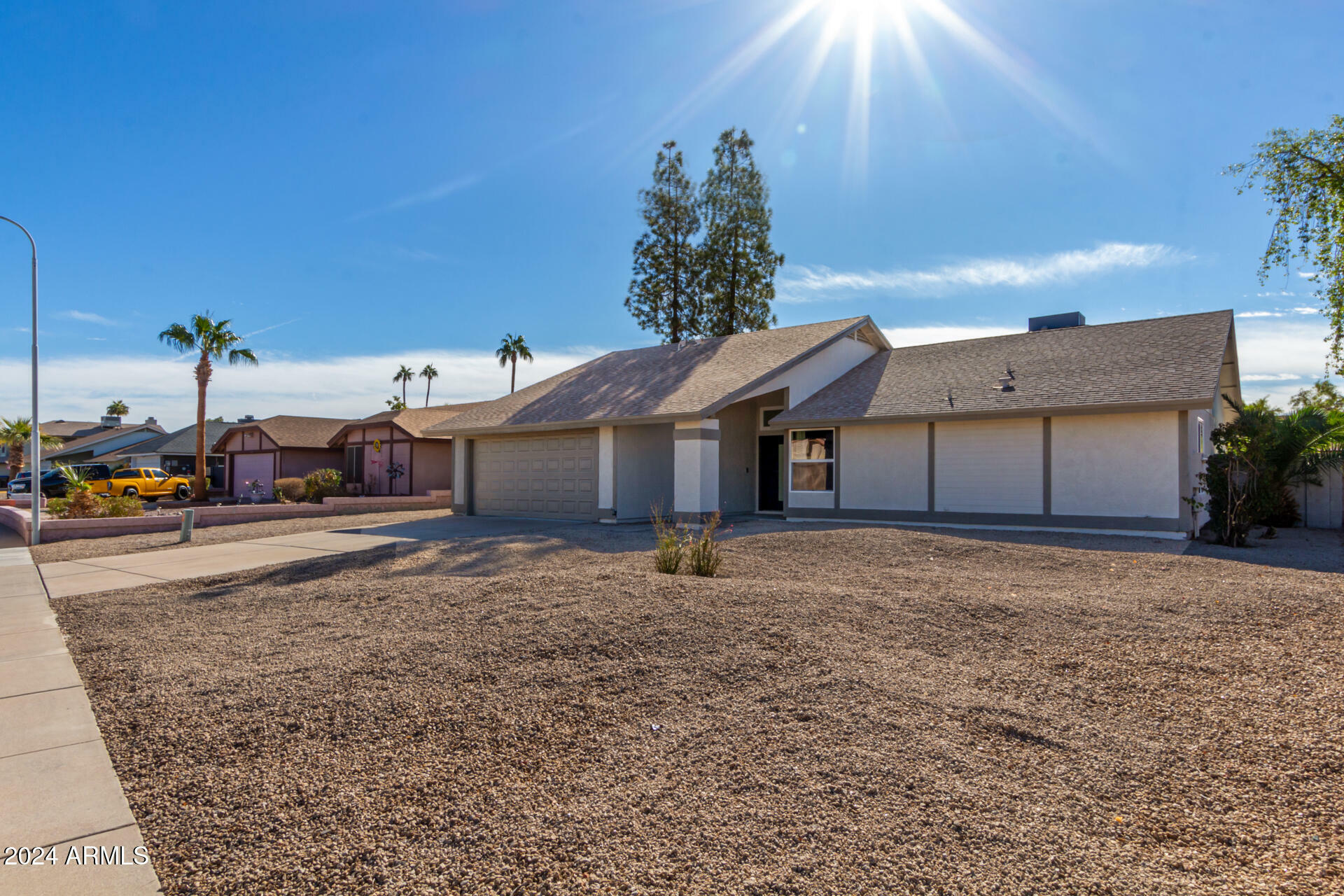 Property Photo:  7933 W Dreyfus Drive  AZ 85381 