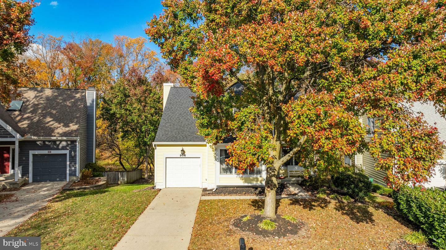 Property Photo:  916 Berwick Drive  MD 21403 