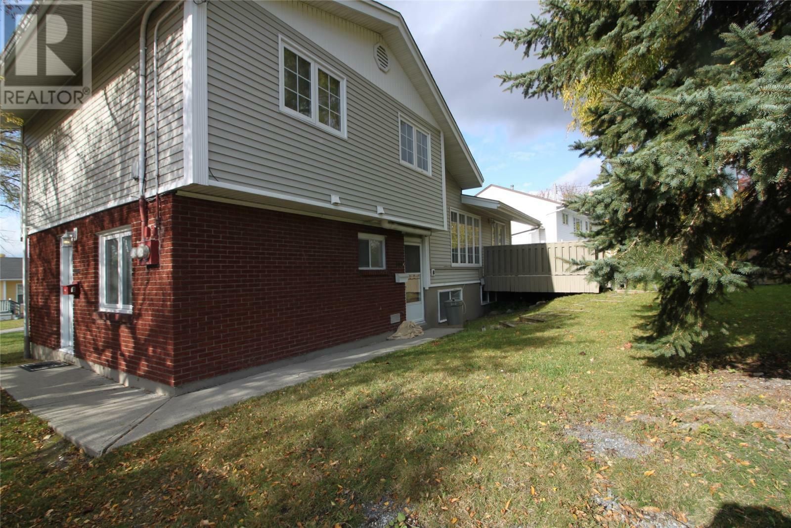 Property Photo:  106 Brookfield Avenue  NL A2H 2R8 