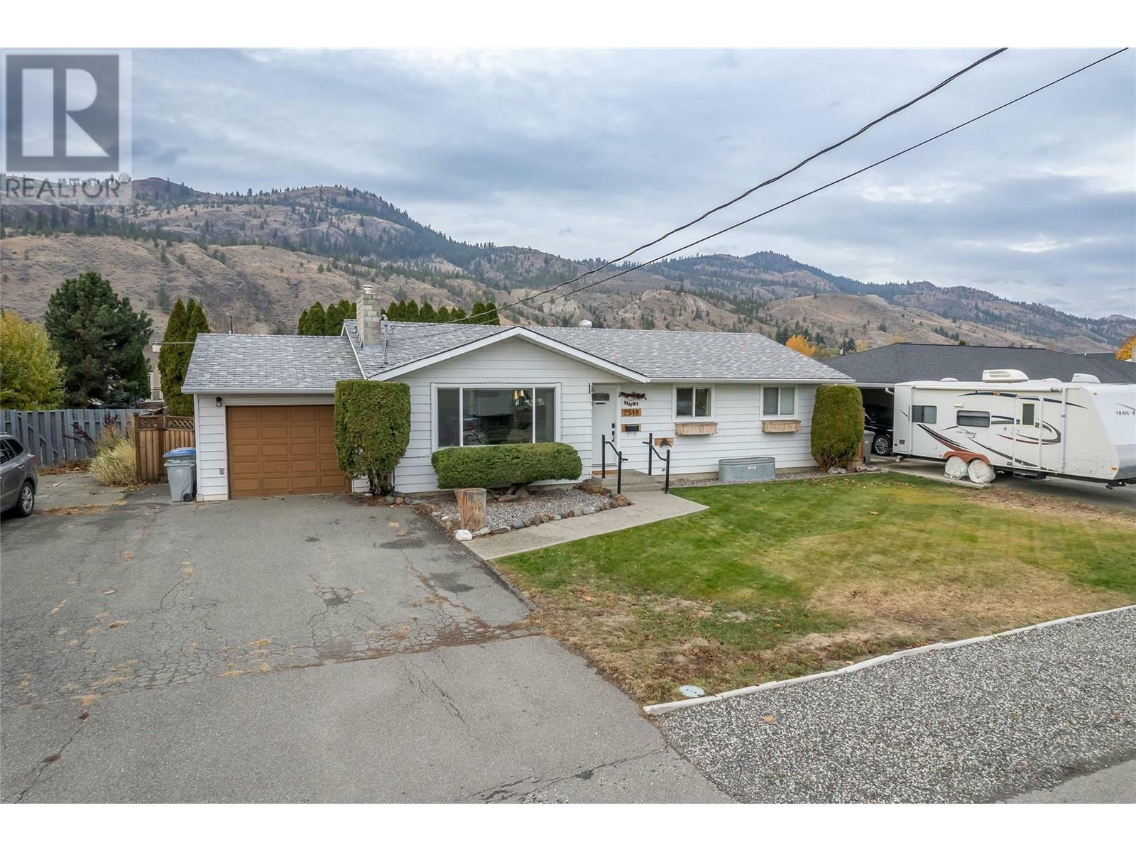 2518 Partridge Drive  Kamloops BC V2B 6W1 photo