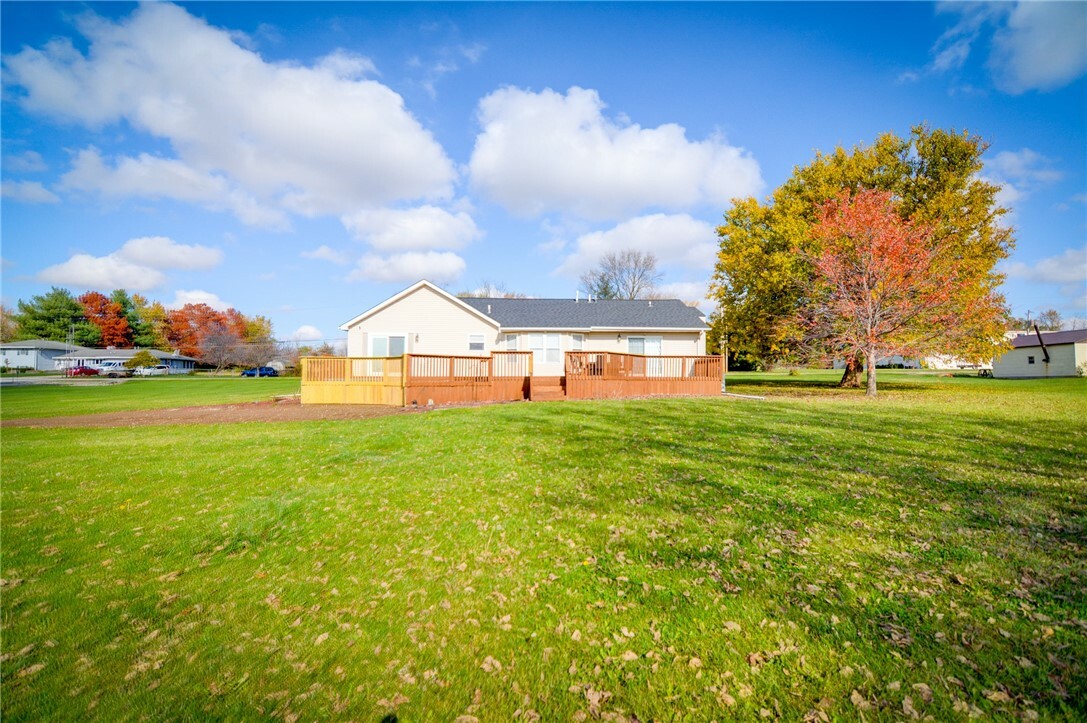 Property Photo:  5585 Union School Road  IL 62522 