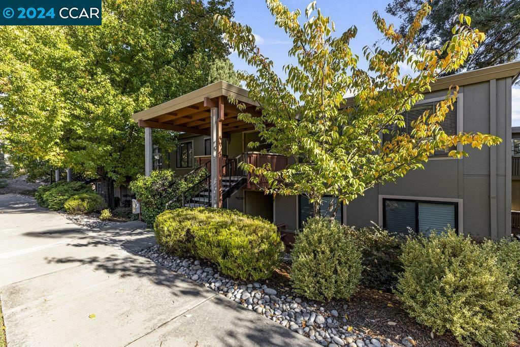 Property Photo:  3141 Golden Rain Rd 7  CA 94595 