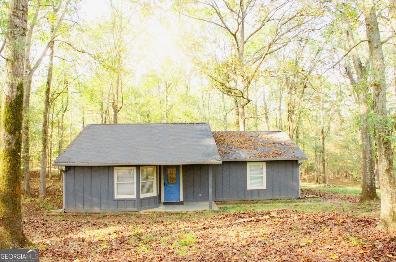 Property Photo:  1300 Beaver Dam Road  GA 30650 