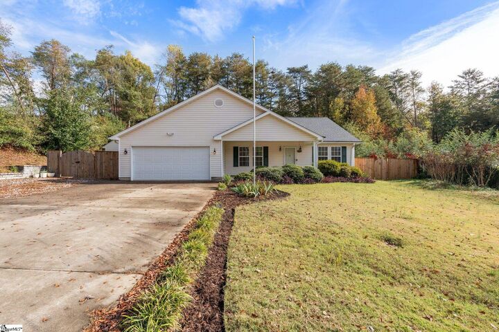 5 Burlwood Court  Taylors SC 29687 photo
