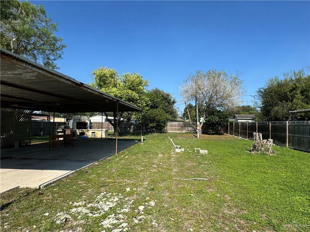 Property Photo:  2423 E 12th Street  TX 78596 