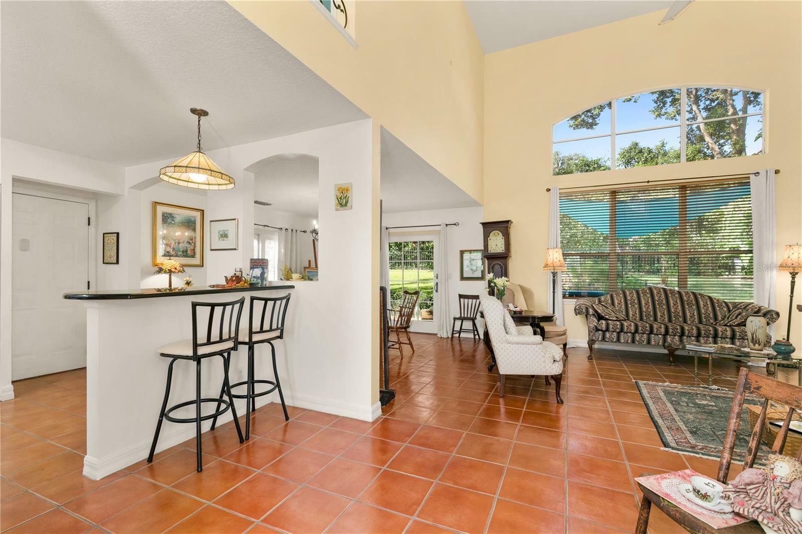 Property Photo:  1405 Hilltop Drive  FL 32757 