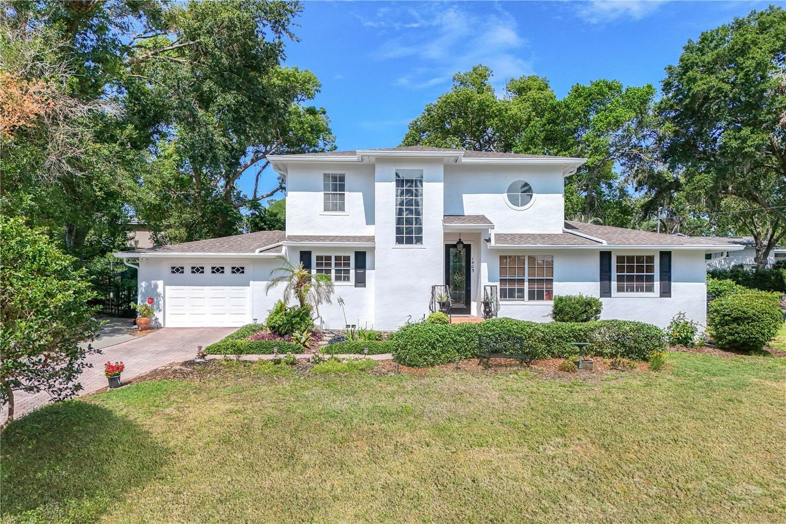 Property Photo: 1405 Hilltop Drive FL 32757