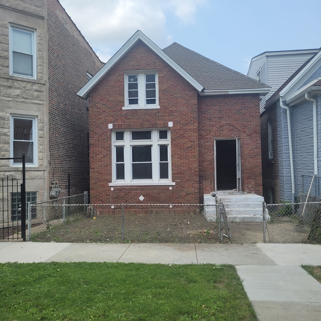 Property Photo:  1914 S Homan Avenue  IL 60623 