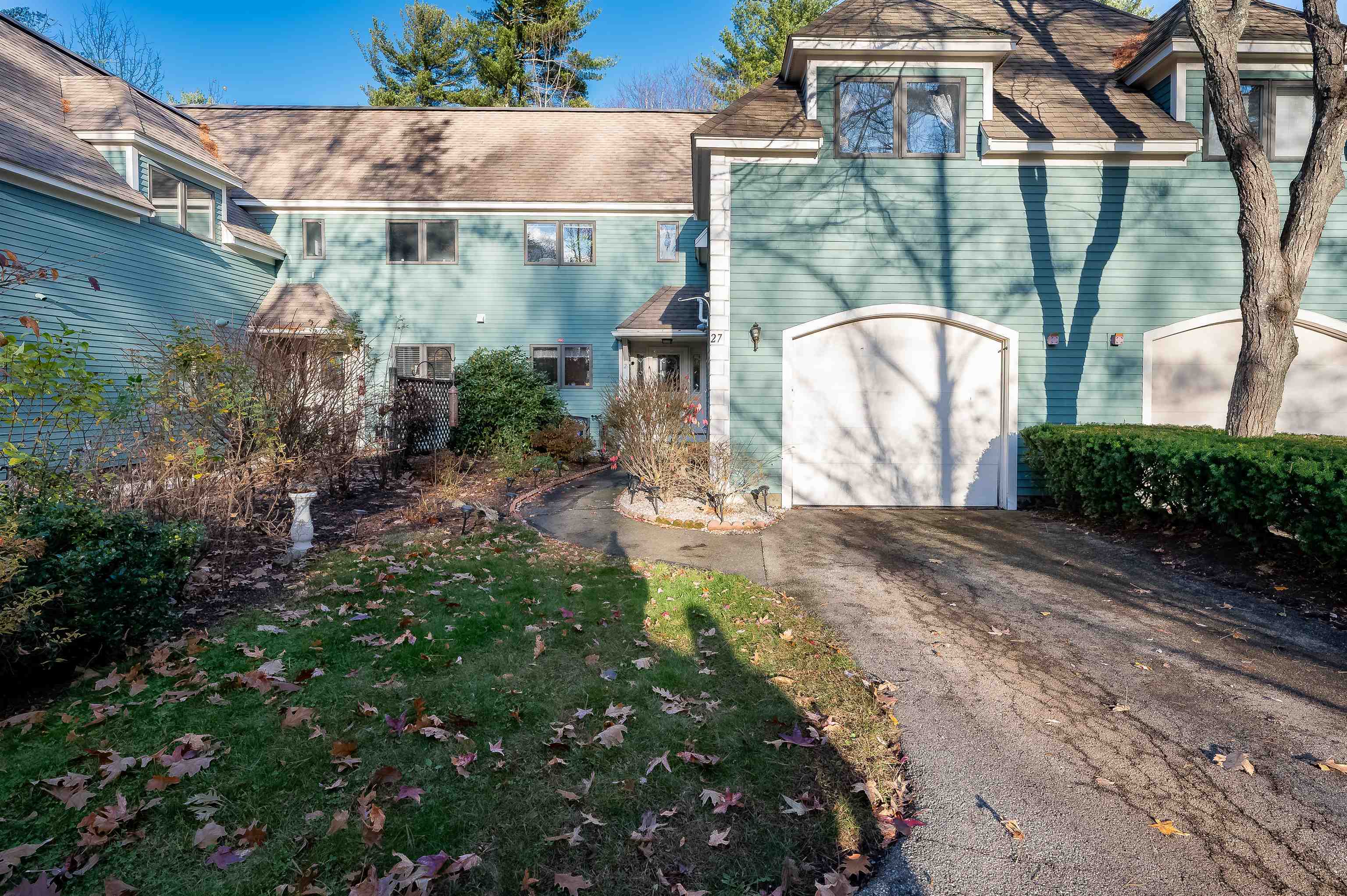 Property Photo:  27 Clearwater Drive  NH 03820 