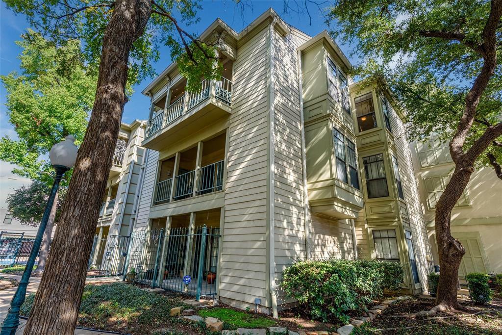 3105 San Jacinto Street 316  Dallas TX 75204 photo