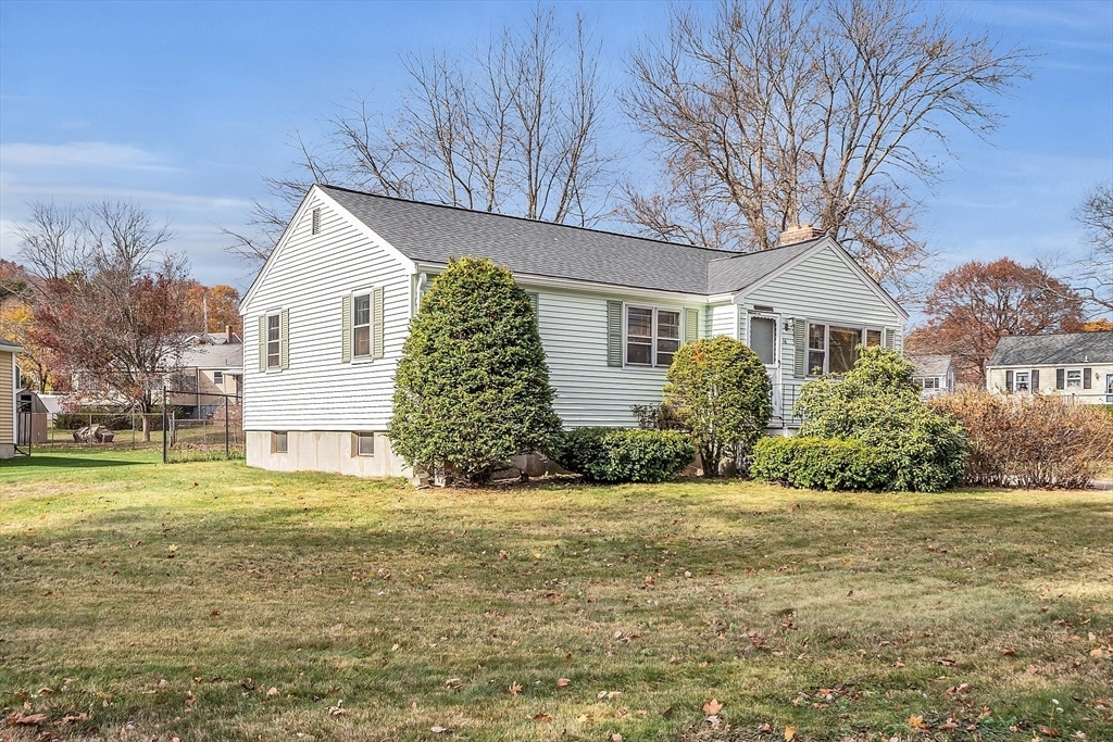 Property Photo:  16 Carroll Rd  MA 01801 