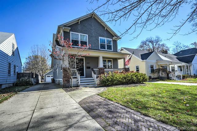 Property Photo:  207 S Vermont Avenue  MI 48067 