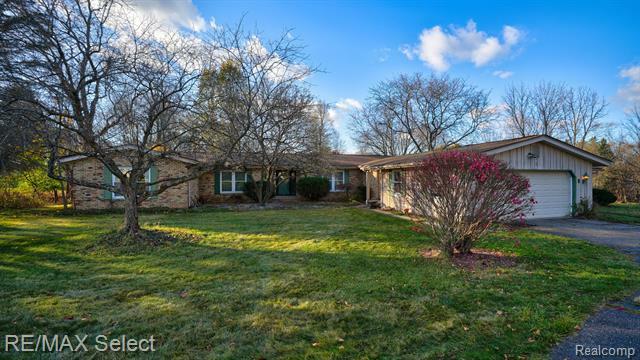 Property Photo: 6353 Perry Road MI 48439