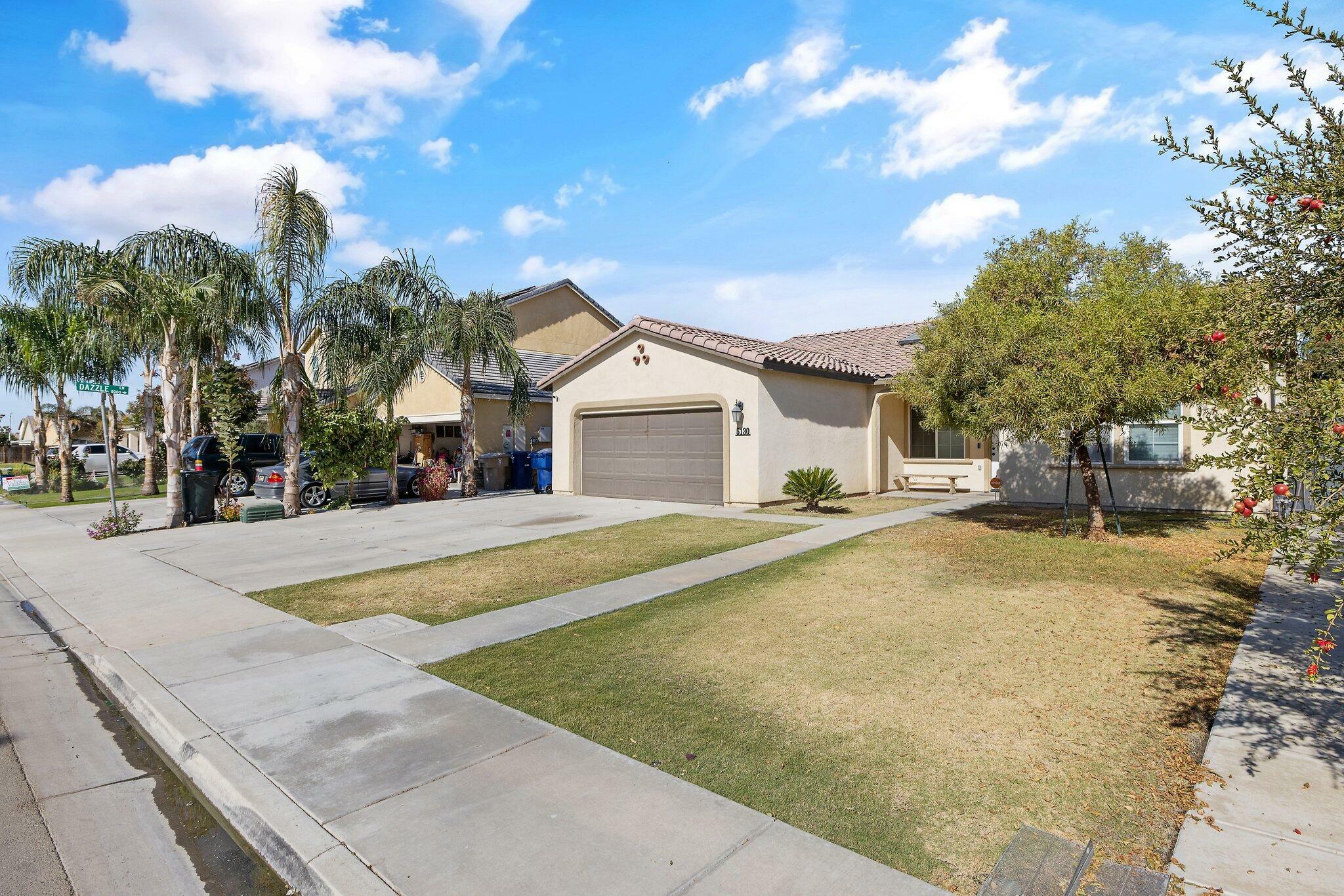 Property Photo:  5130 Blue Brook Way  CA 93313 