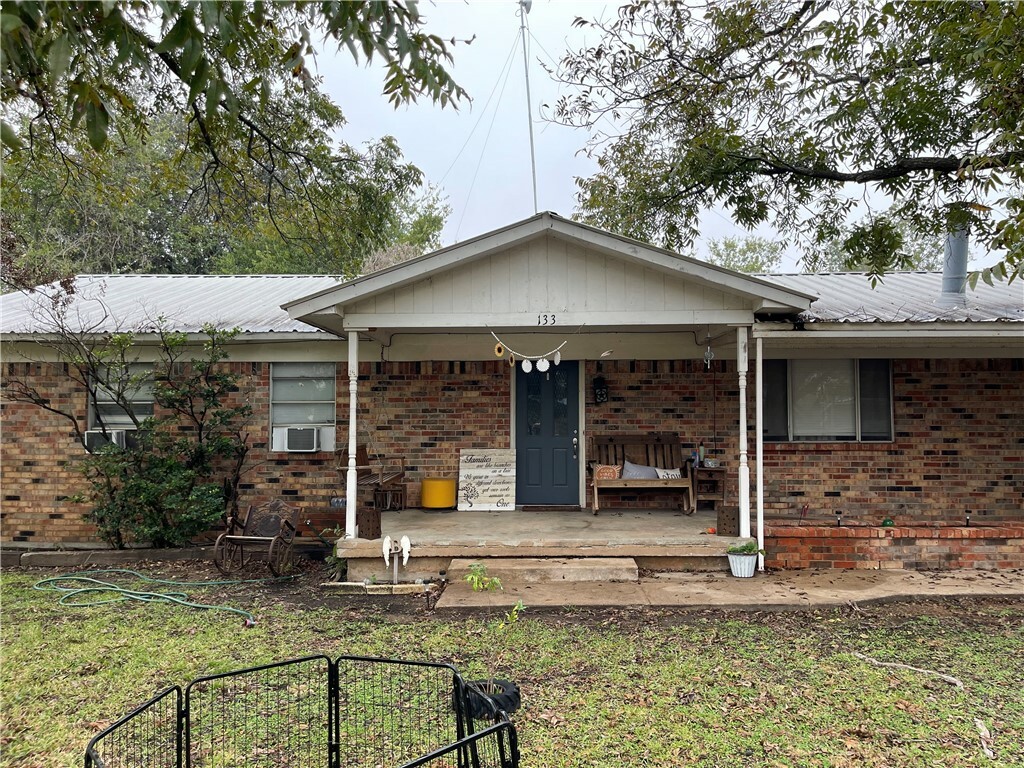 Property Photo:  133 Wayman Drive  TX 76692 