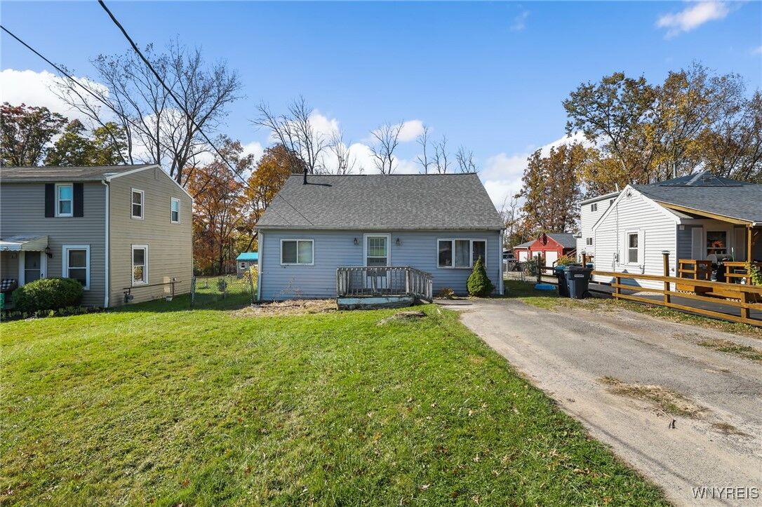 Property Photo: 2458 1st Street NY 14072