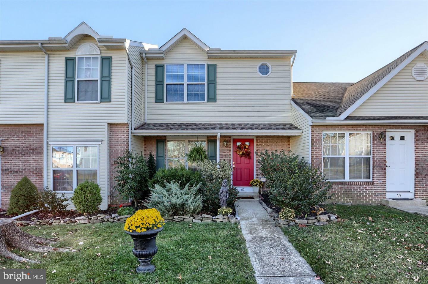 Property Photo:  67 Southmont Drive  PA 17025 