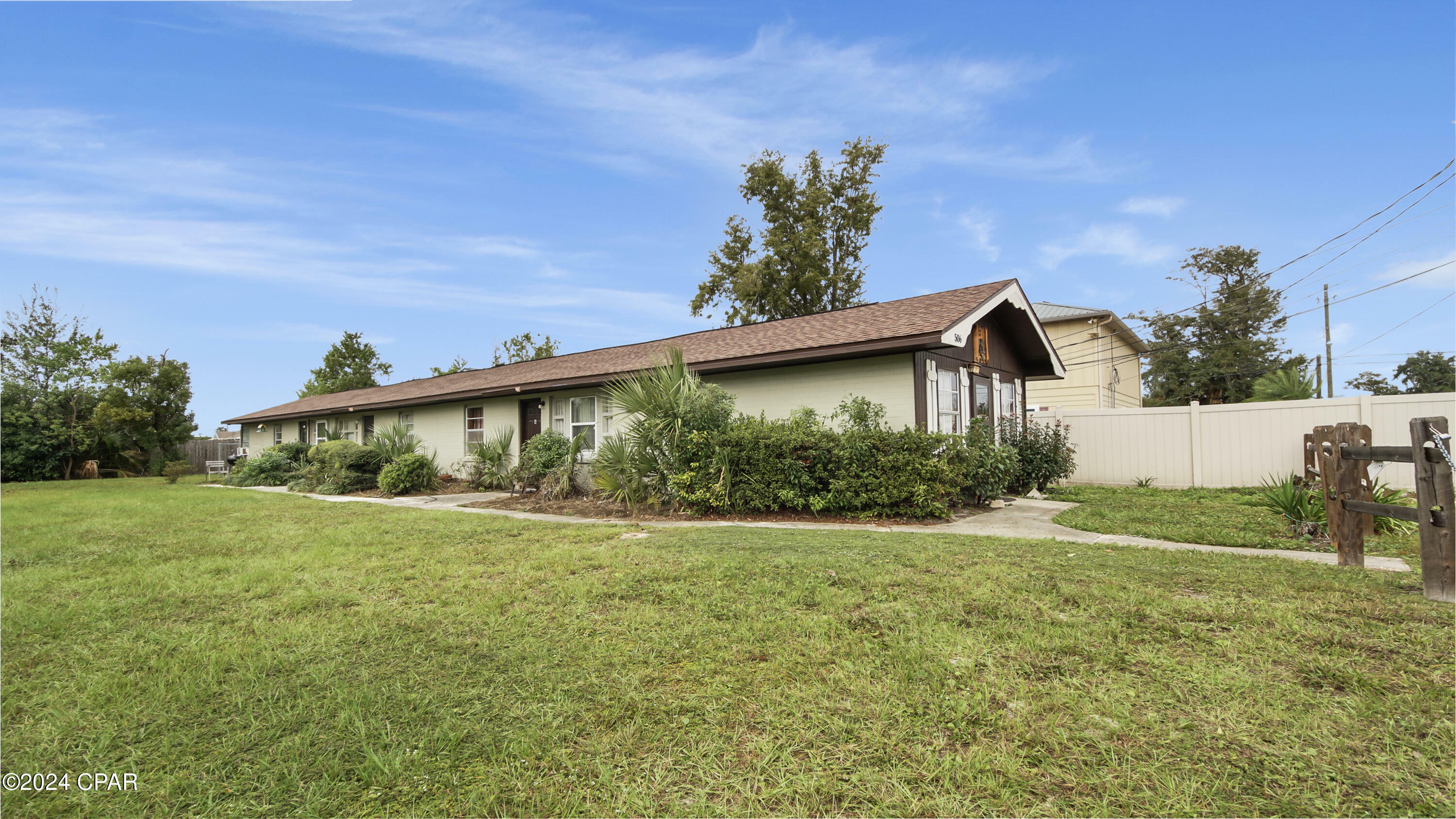 Property Photo:  506 Illinois Avenue  FL 32444 