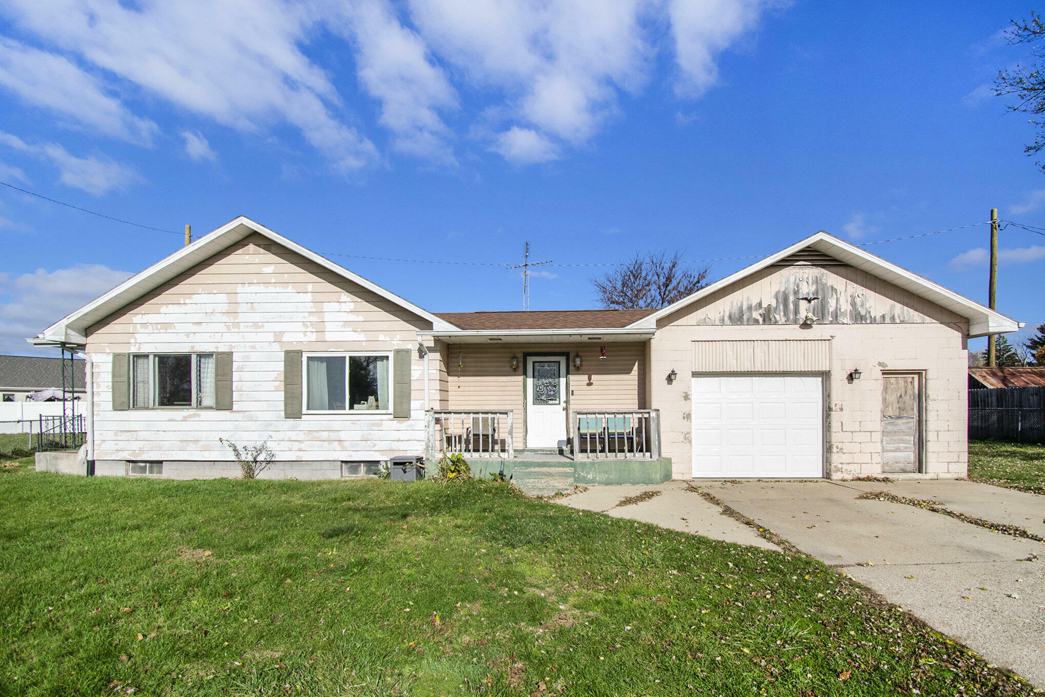 1004 Illinois Street  Walkerton IN 46574 photo