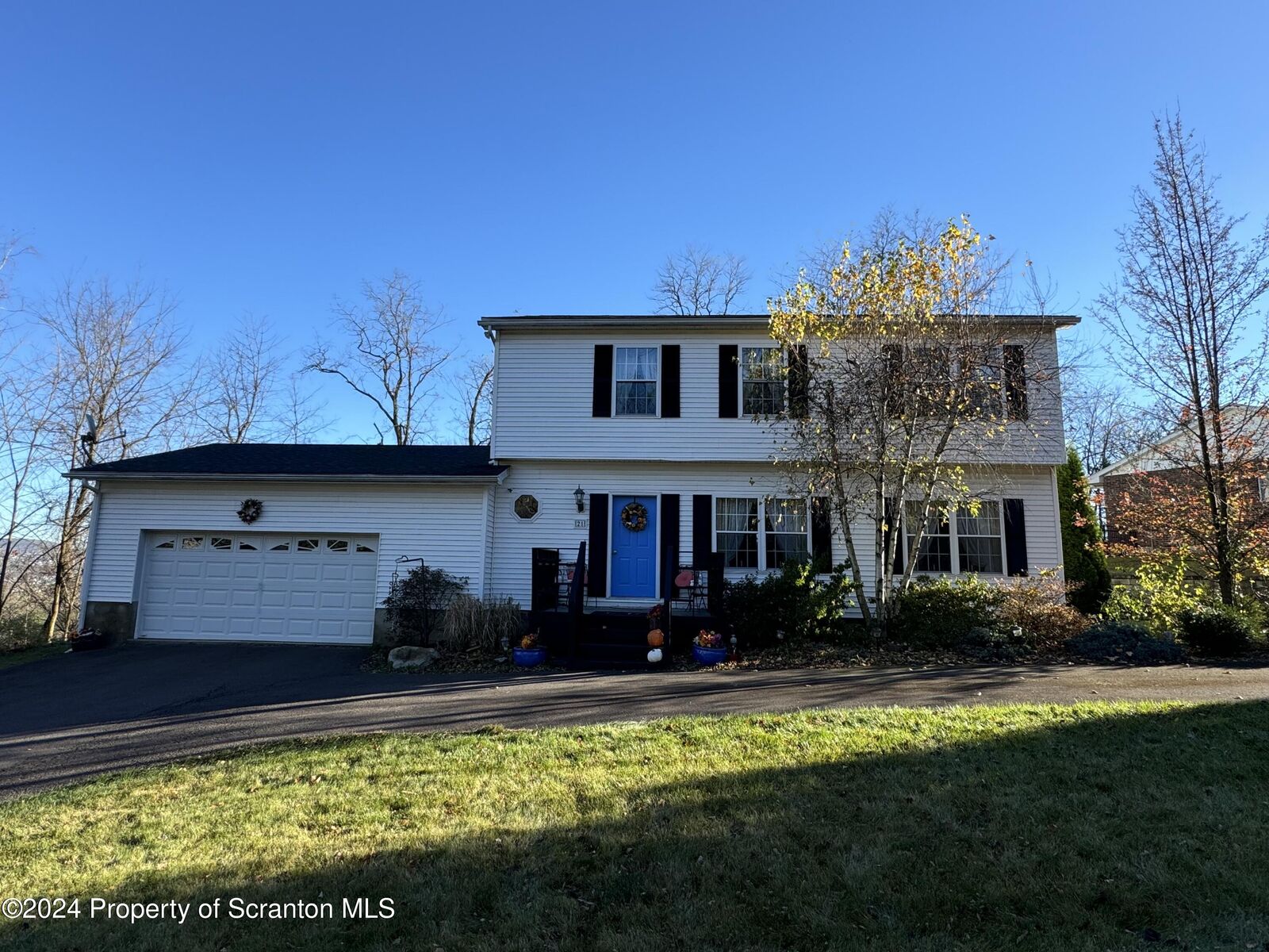 Property Photo: 21 Forest Glen Drive PA 18504