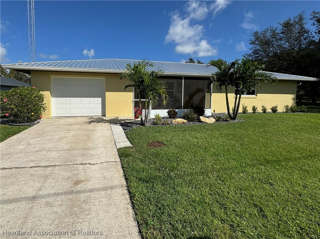 Property Photo:  1343 Washington Boulevard NW  FL 33852 