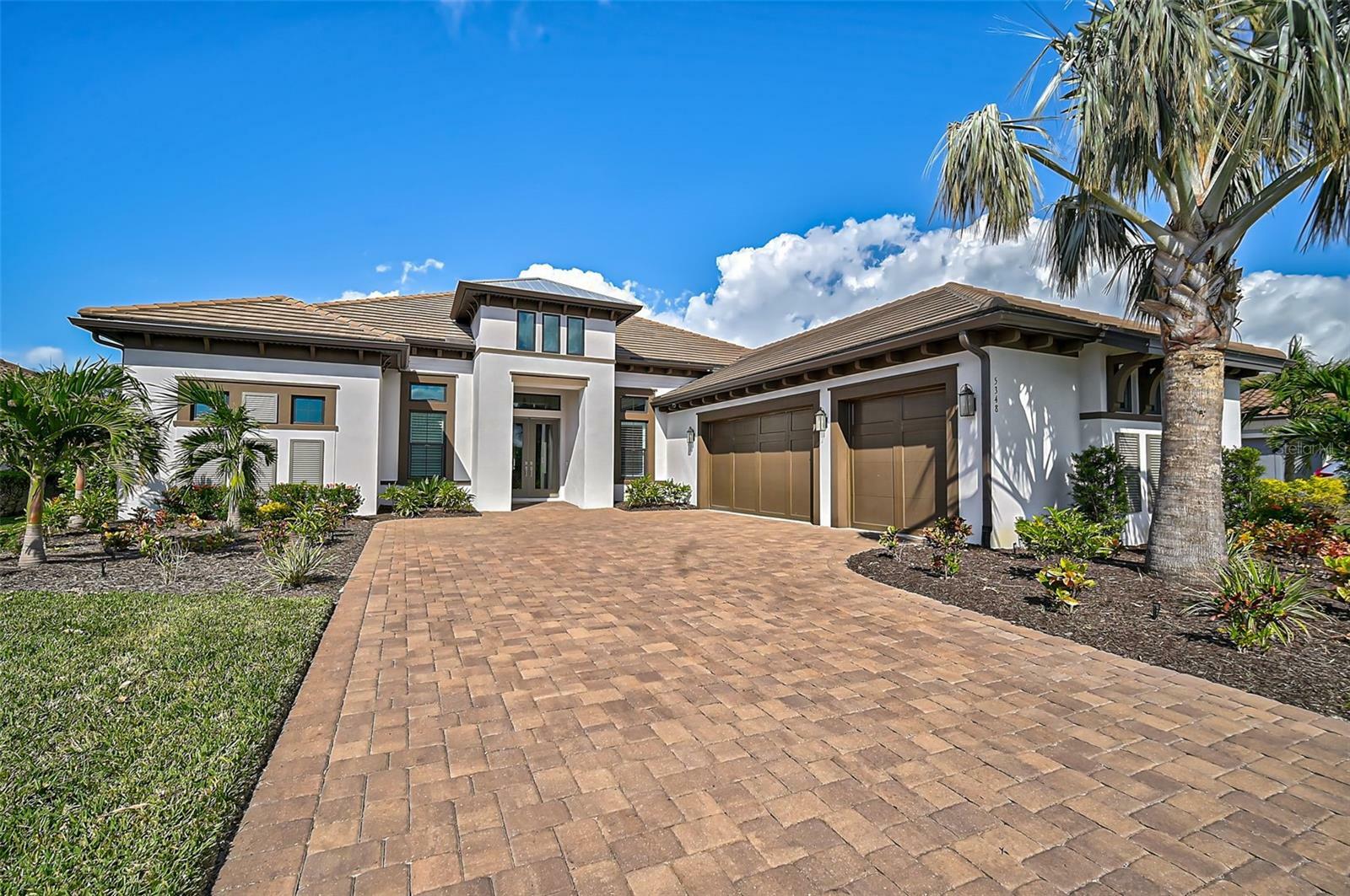 Property Photo:  5348 Greenbrook Drive  FL 34238 