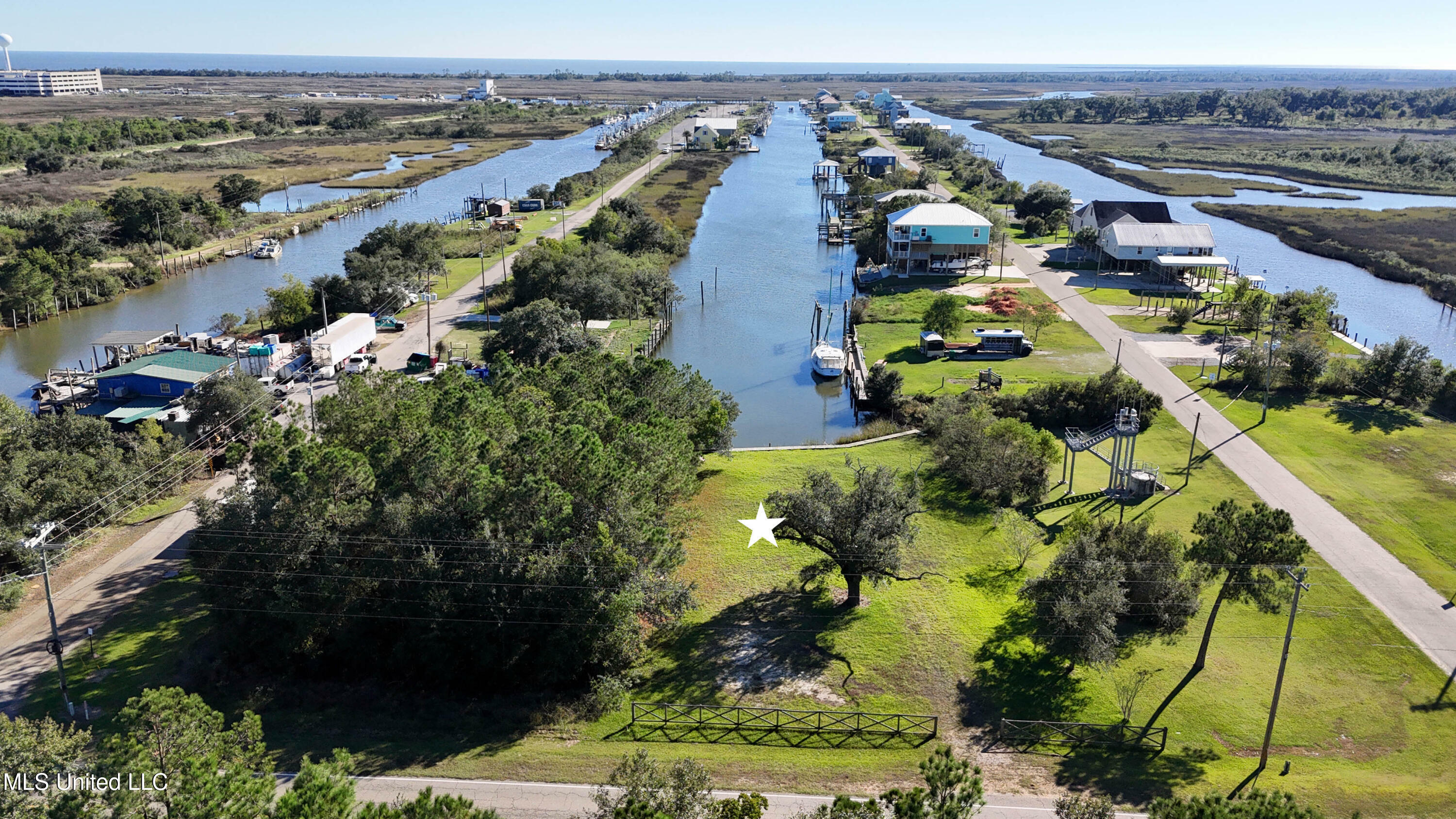 Property Photo:  5233 Lakeshore Road  MS 39520 