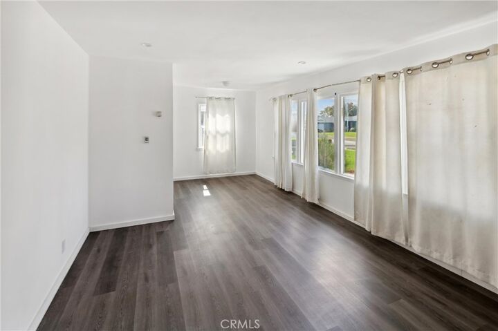 Property Photo:  15802 S Visalia Avenue  CA 90220 