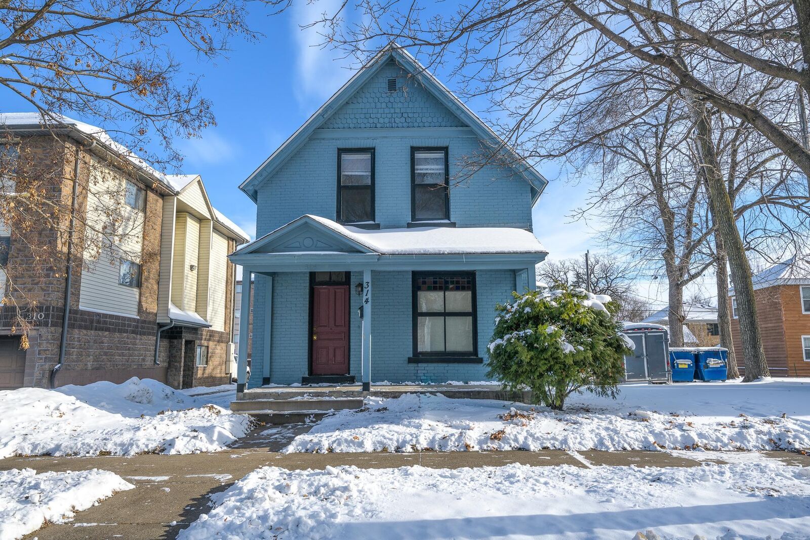 Property Photo:  314 8th Avenue S  MN 56301 