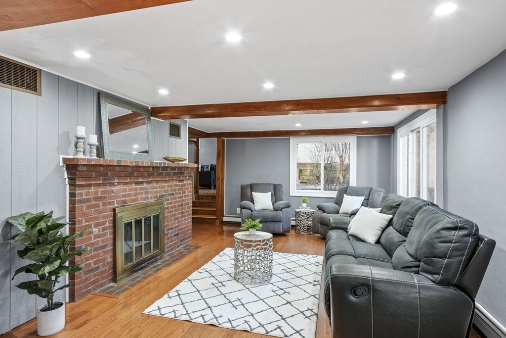 Property Photo:  17 Boulder Rd  MA 02420 