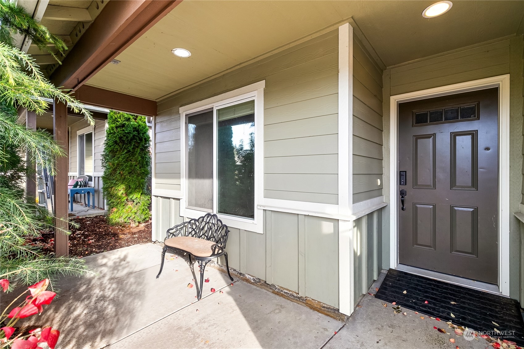 Property Photo:  4970 Sunset Park Place  WA 98248 