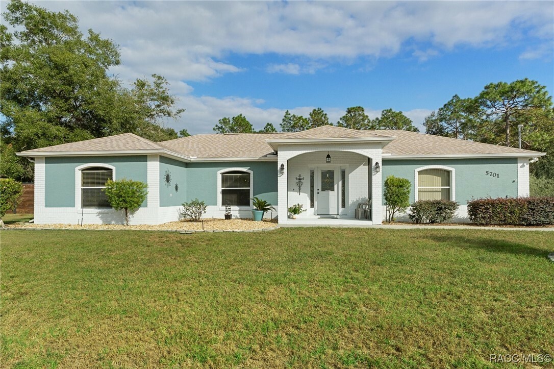 Property Photo:  5701 S Eaton Terrace  FL 34452 