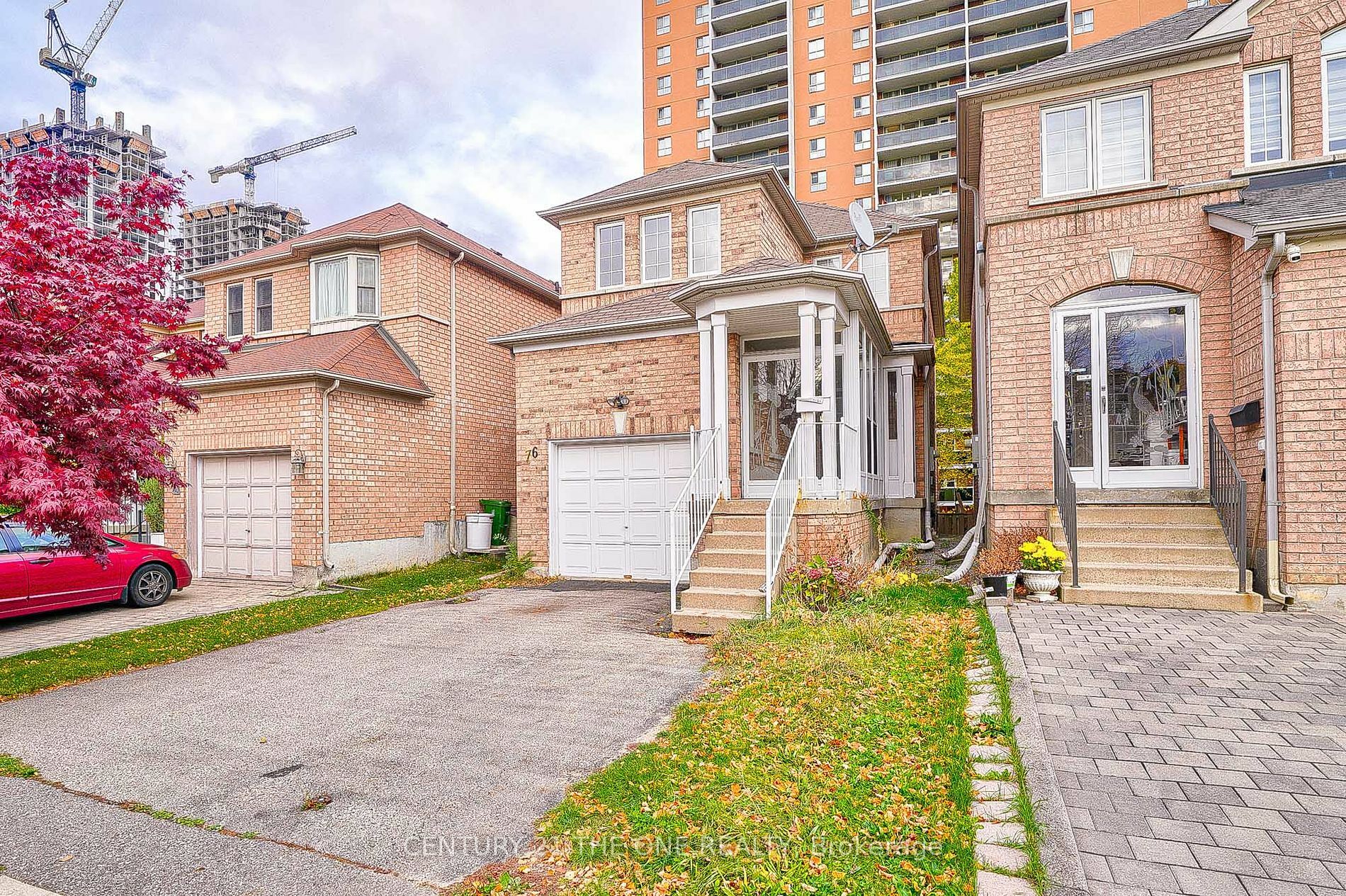 Property Photo:  76 Highhill Dr  ON M1T 1N7 