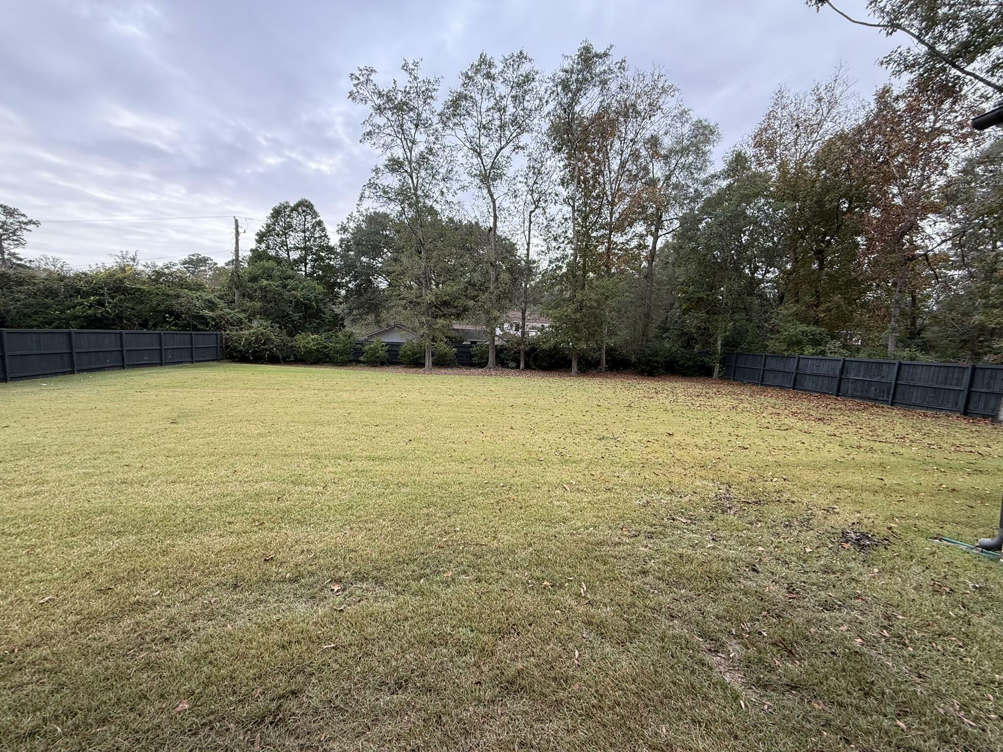 Property Photo:  305 Ayers Circle  SC 29485 