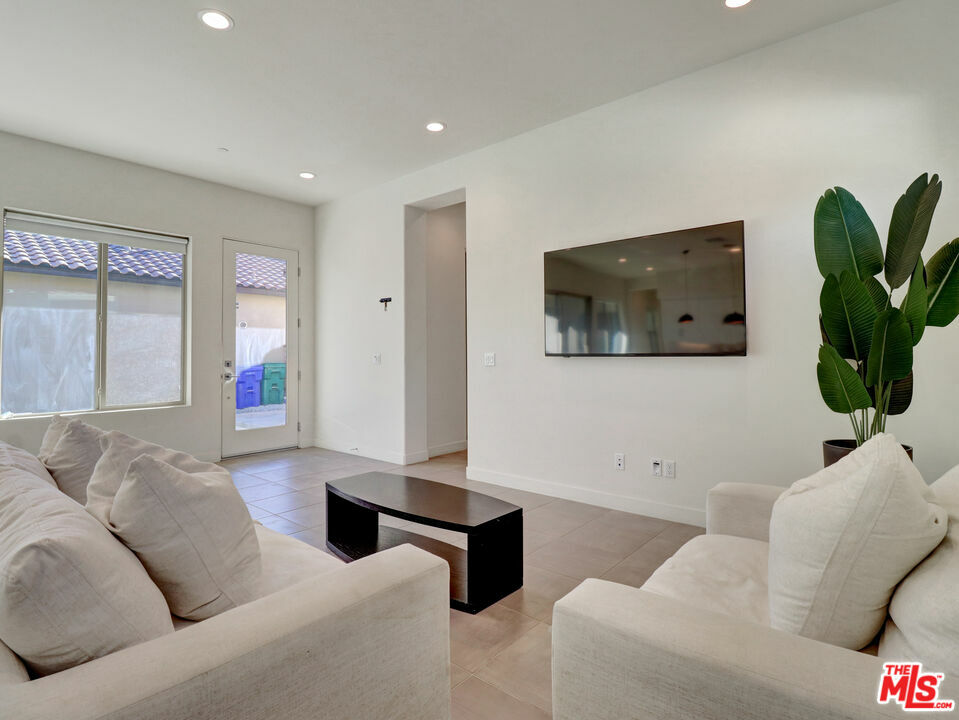 Property Photo:  80240   Platinum Way  CA 92253 