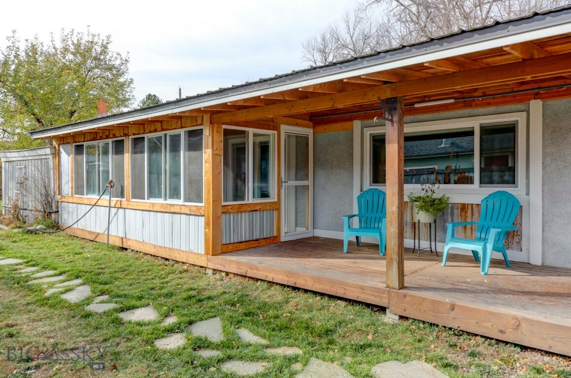 Property Photo:  112 S Q Street  MT 59047 