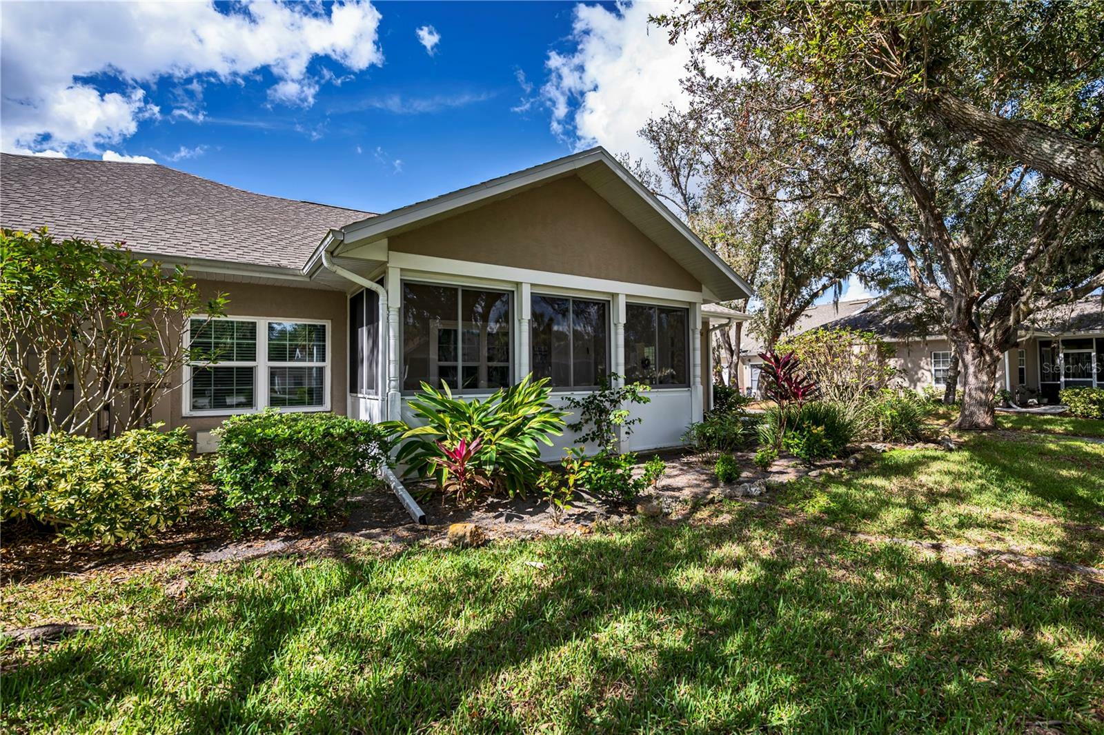 Property Photo: 1568 Red Oak Lane FL 33948