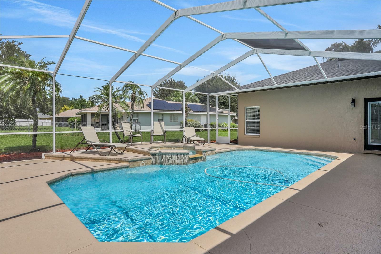 Property Photo:  151 Avery Drive E  FL 33823 