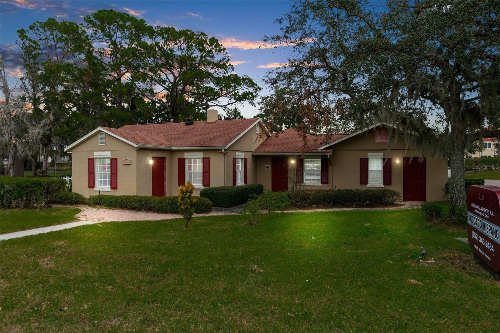 604 N Sinclair Avenue  Tavares FL 32778 photo