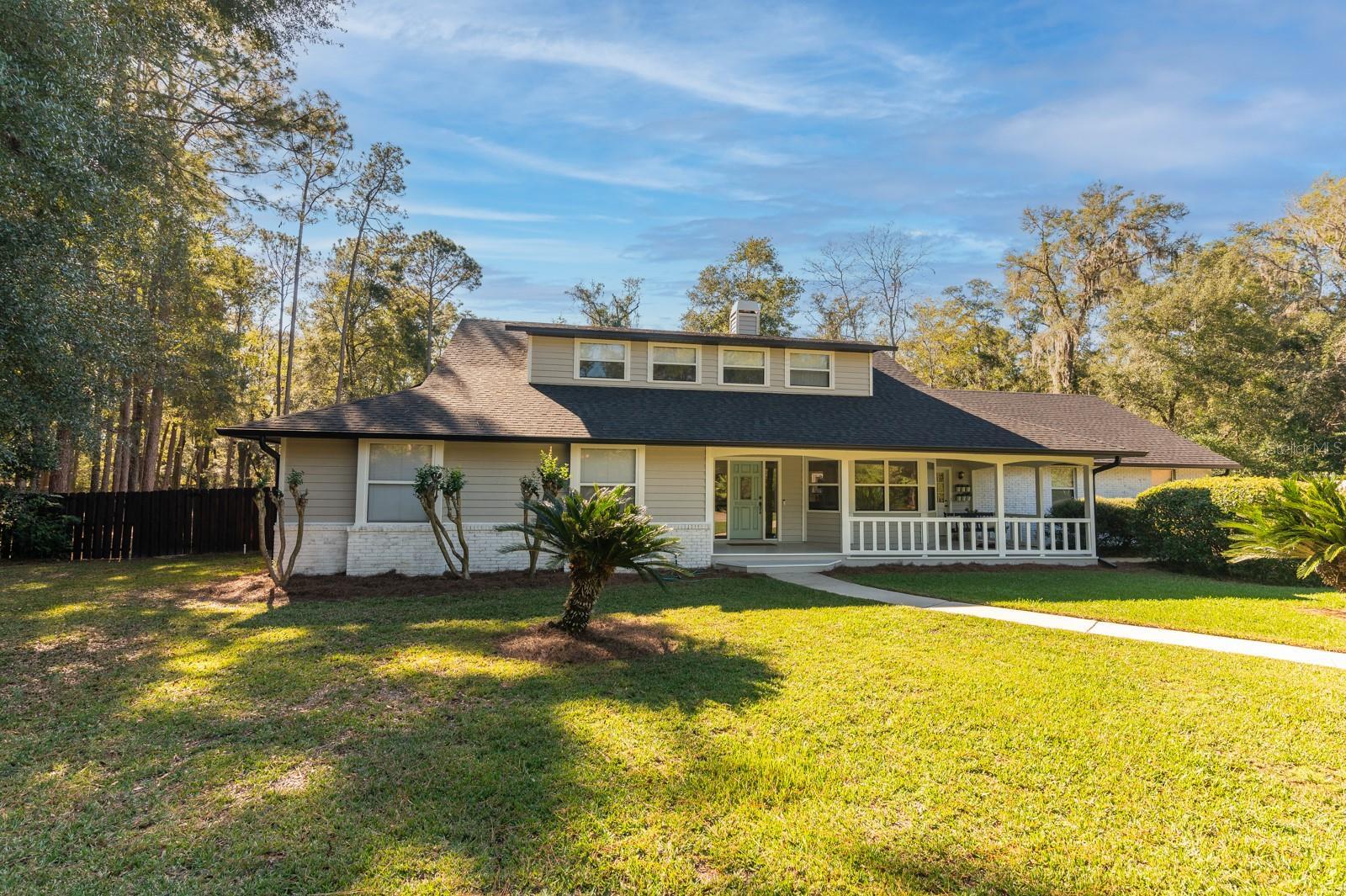 Property Photo: 13727 SW 1st Lane FL 32669