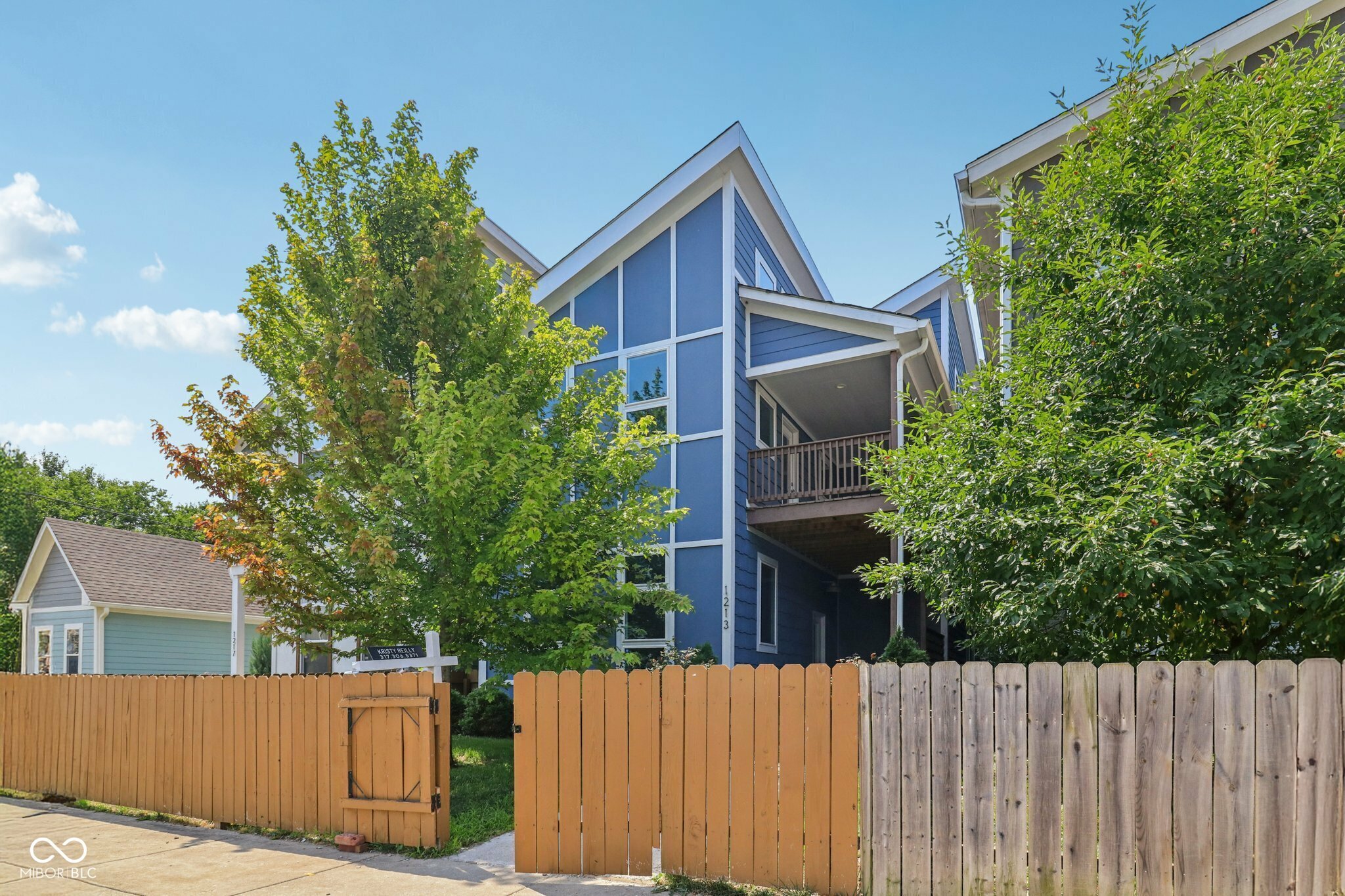 Property Photo: 1213 Cottage Avenue IN 46203