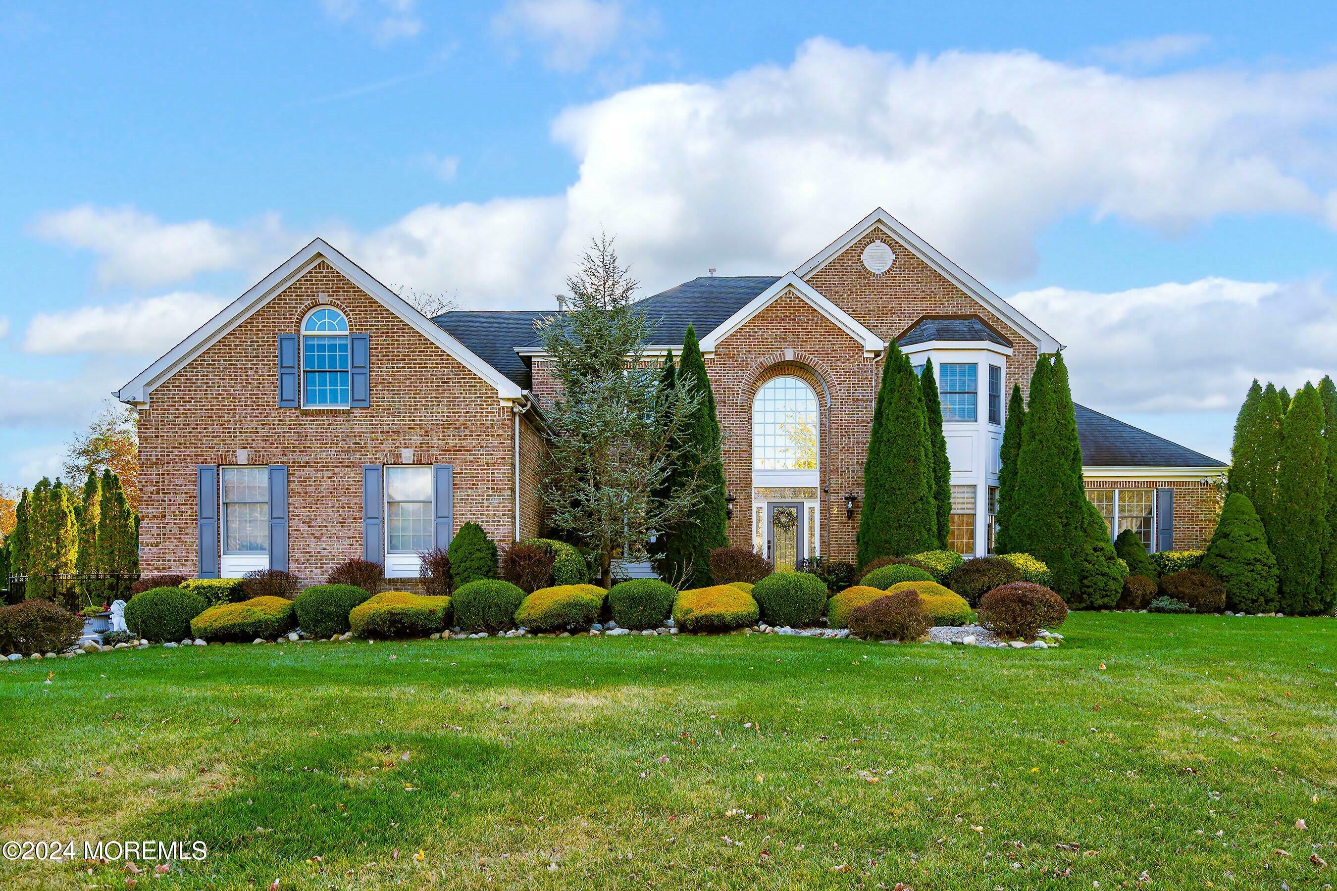 Property Photo:  2 Hearthwood Court  NJ 08050 