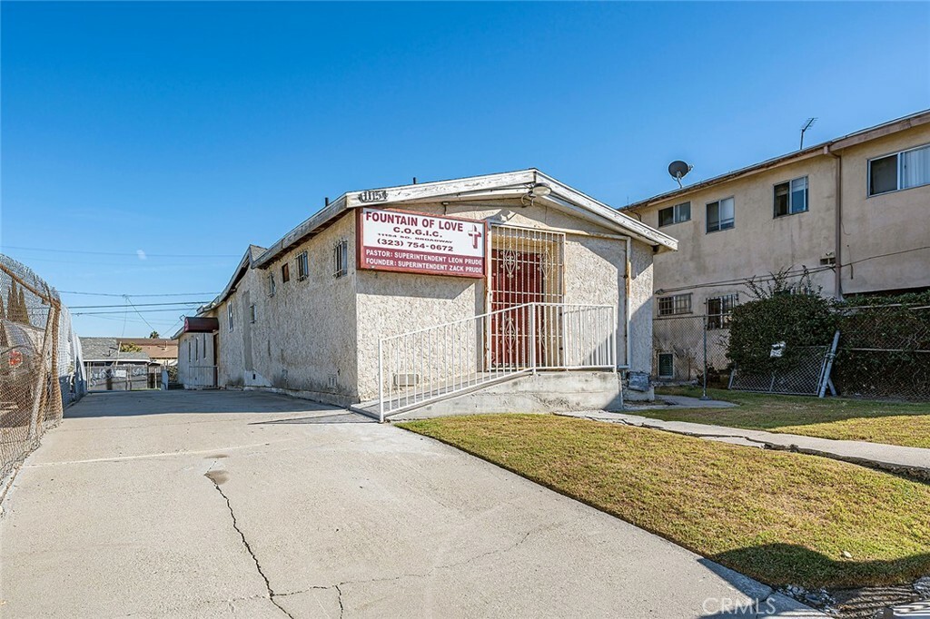 Property Photo:  11154 S Broadway  CA 90061 